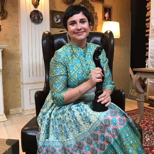 Pallavi Black Lady award copy